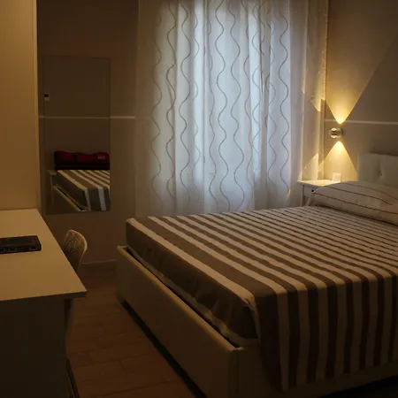 In Bb - Calla - Stanza Quadrupla - Bb Lasso Guest house Corigliano Scalo